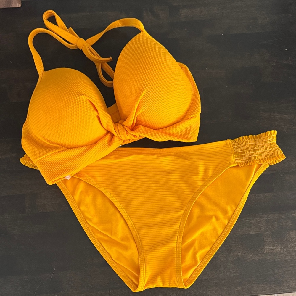 Shade & Shore Sunny Bikini EUC